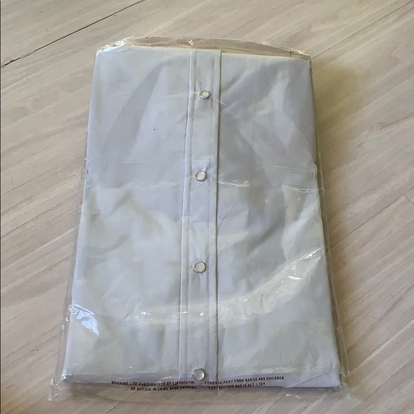 Light Grey Men’s Long Sleeved Dress Shirt - Picture 3 of 4